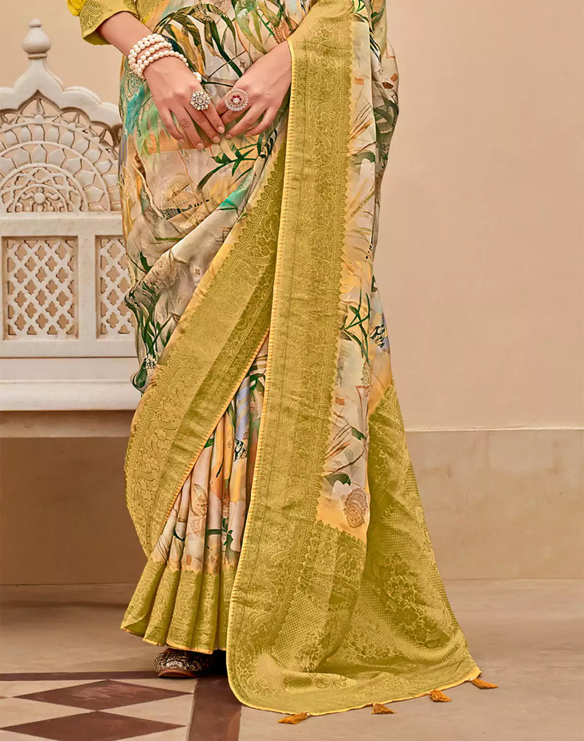 Mustard Art Silk Graphic Print Saree