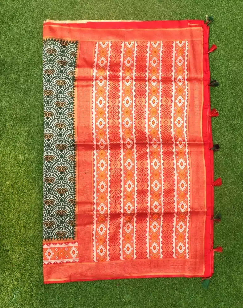Floral Dark Green Coloured Banaras Patola Saree