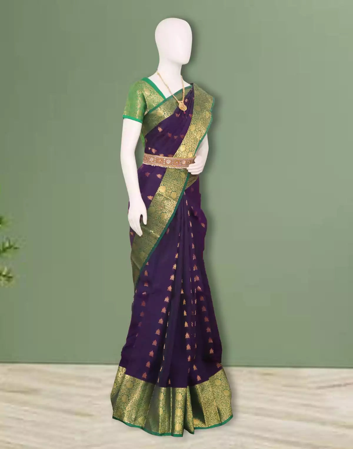 Exclusive Violet Coloured Floral Kanchi Pattu Silk Saree