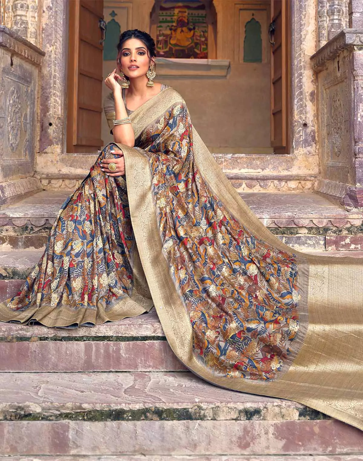 Exquisite Light Grey Dola Silk Saree with Blouse
