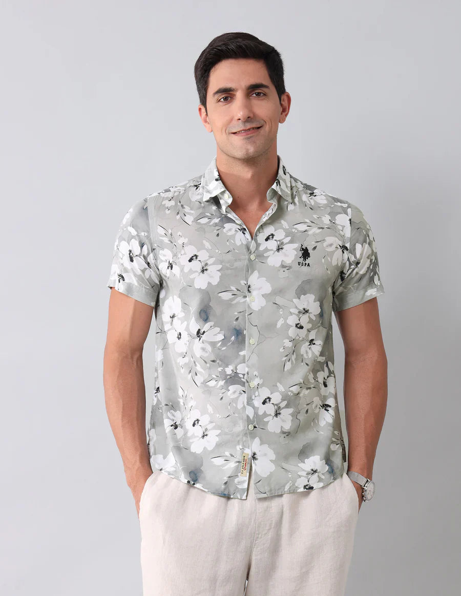 Grey Digital Floral Printed Cotton Blend Casual Half Sleeve Shirt