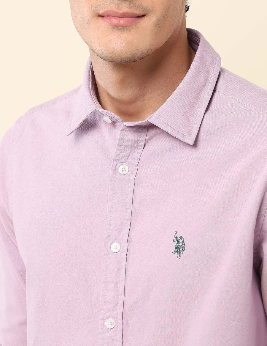 Decent Lavender Colour Plain Cotton Tailored Fit Shirt