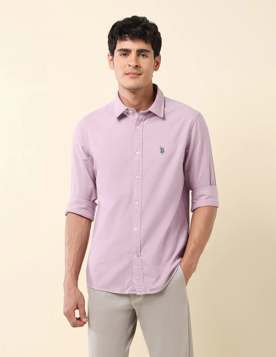 Decent Lavender Colour Plain Cotton Tailored Fit Shirt