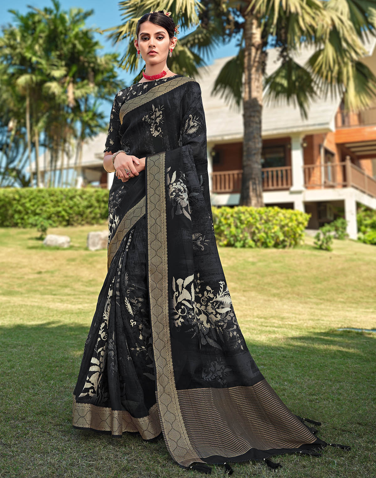 Black Coloured Ethnic Motifs Dola Silk Saree