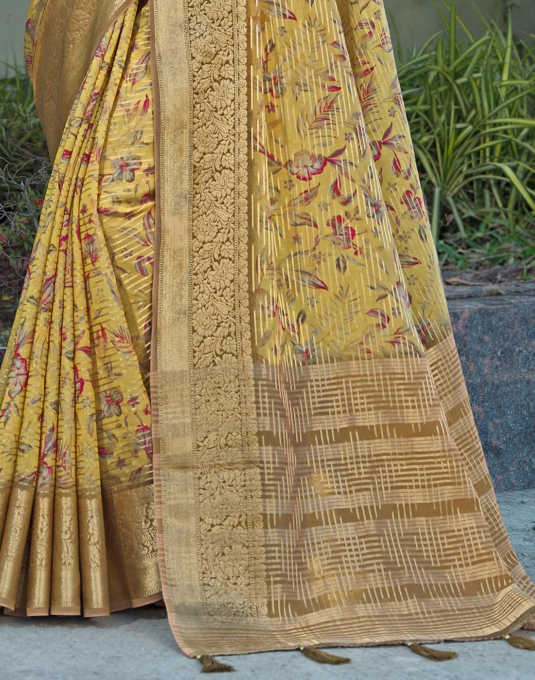 Digital Foral Print Light Yellow Dola Silk Saree