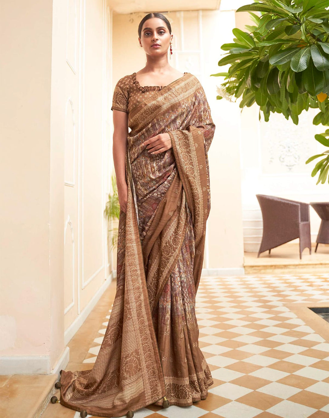 Brown Graphic design Jute Silk Saree