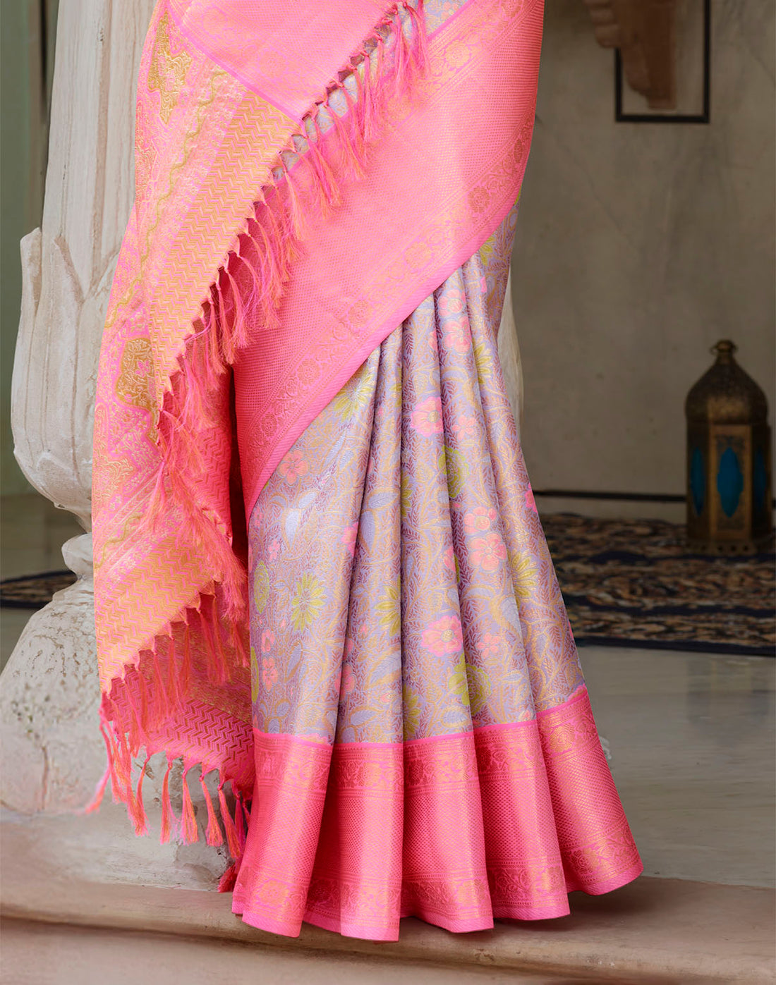 Double Shaded Beige Tissue Jaal Kanchipuram Pure Silk Saree With Contrast Boder