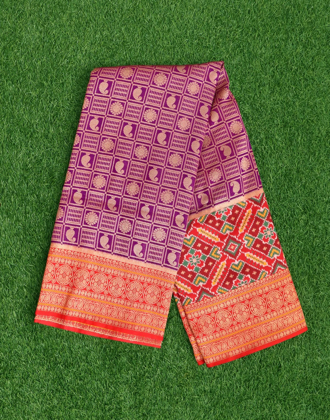 Magenta Banaras Pochampally Border Saree