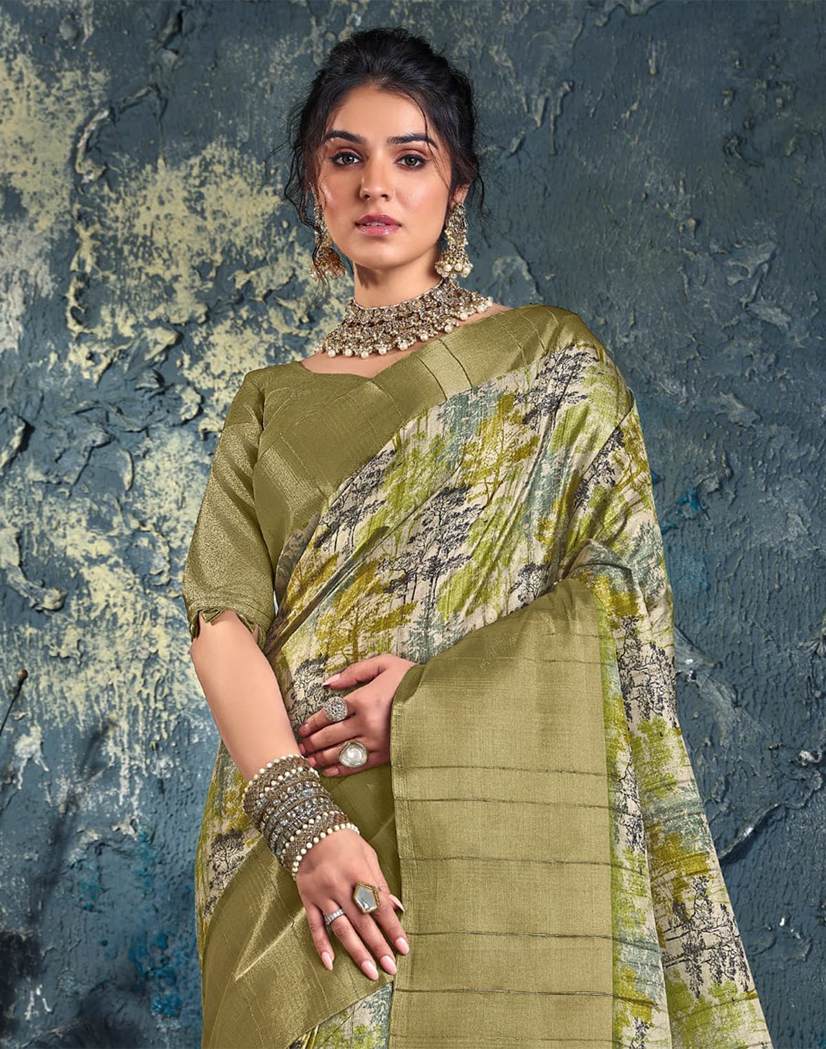 Parrot Green light weight Jute Designer Saree