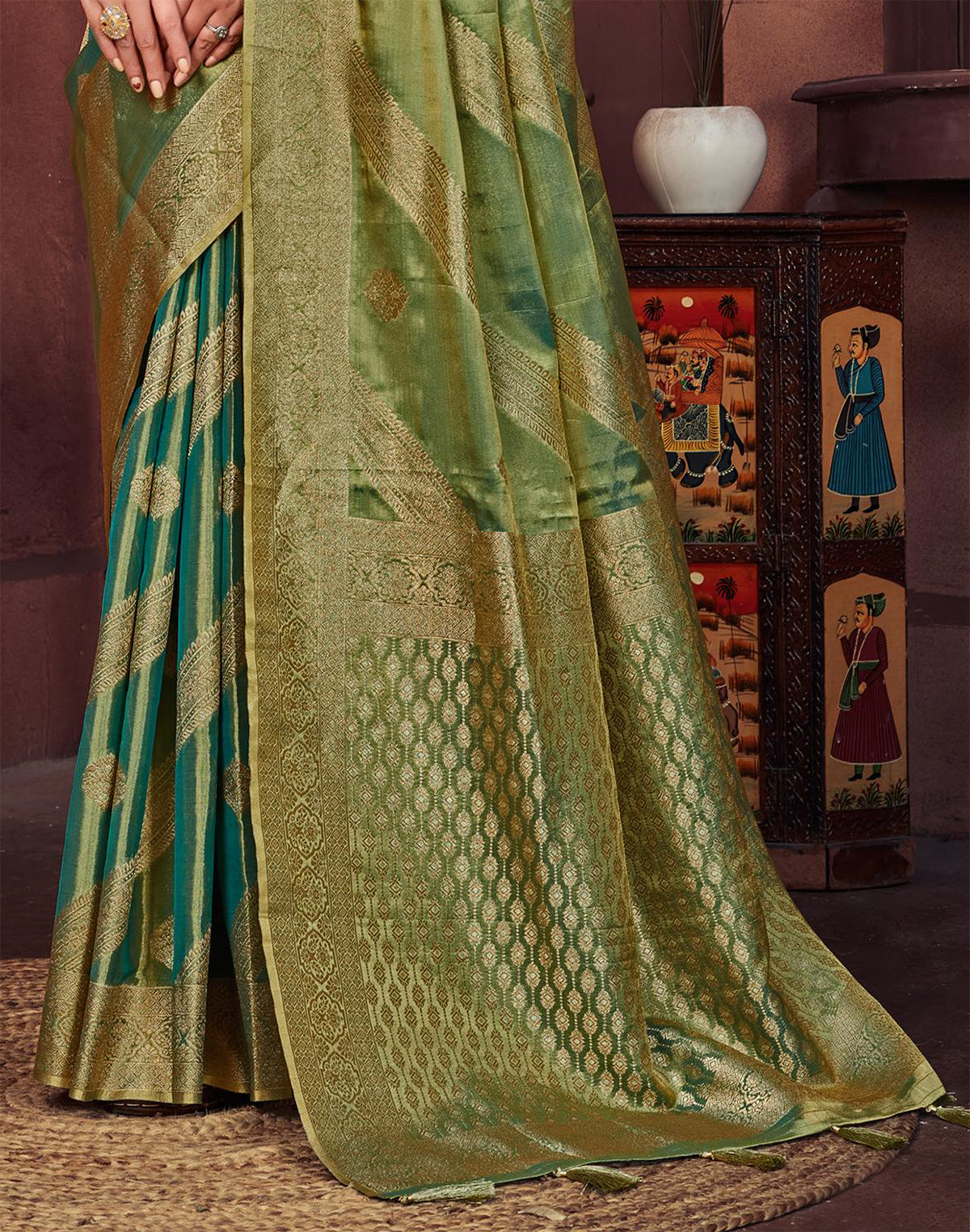 Green Double Shaded Banaras Fancy Saree