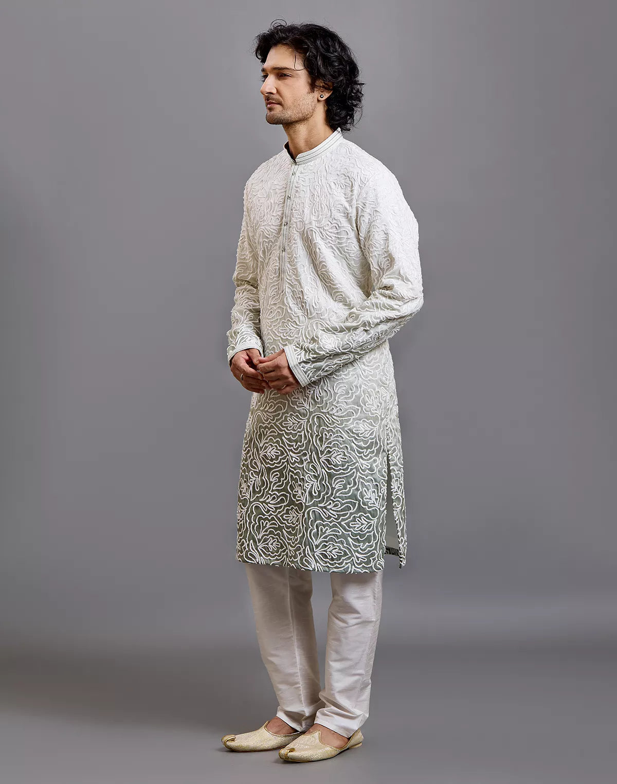 Off White Floral Thread work Cotton Silk Kurta Pyjama Set