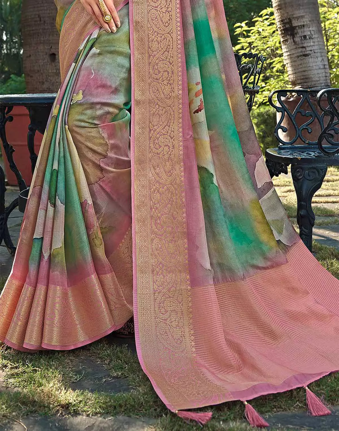 Sea Green Graphic design Soft Dola Silk Saree