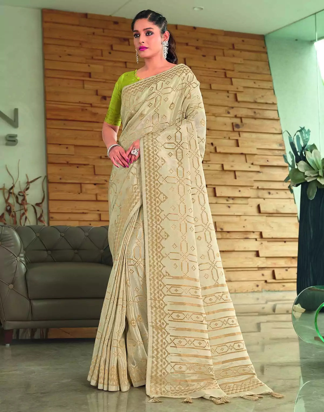 Cream and Gold Semi Crape Saree