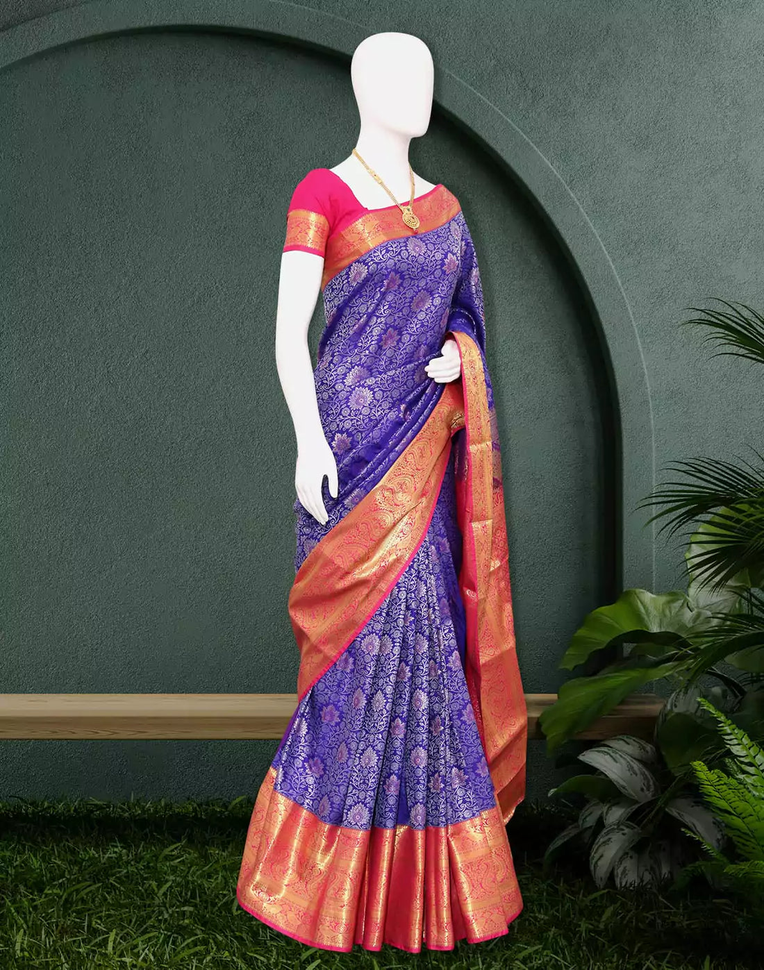 Exclusive Royal Blue Kanchi Pattu Saree