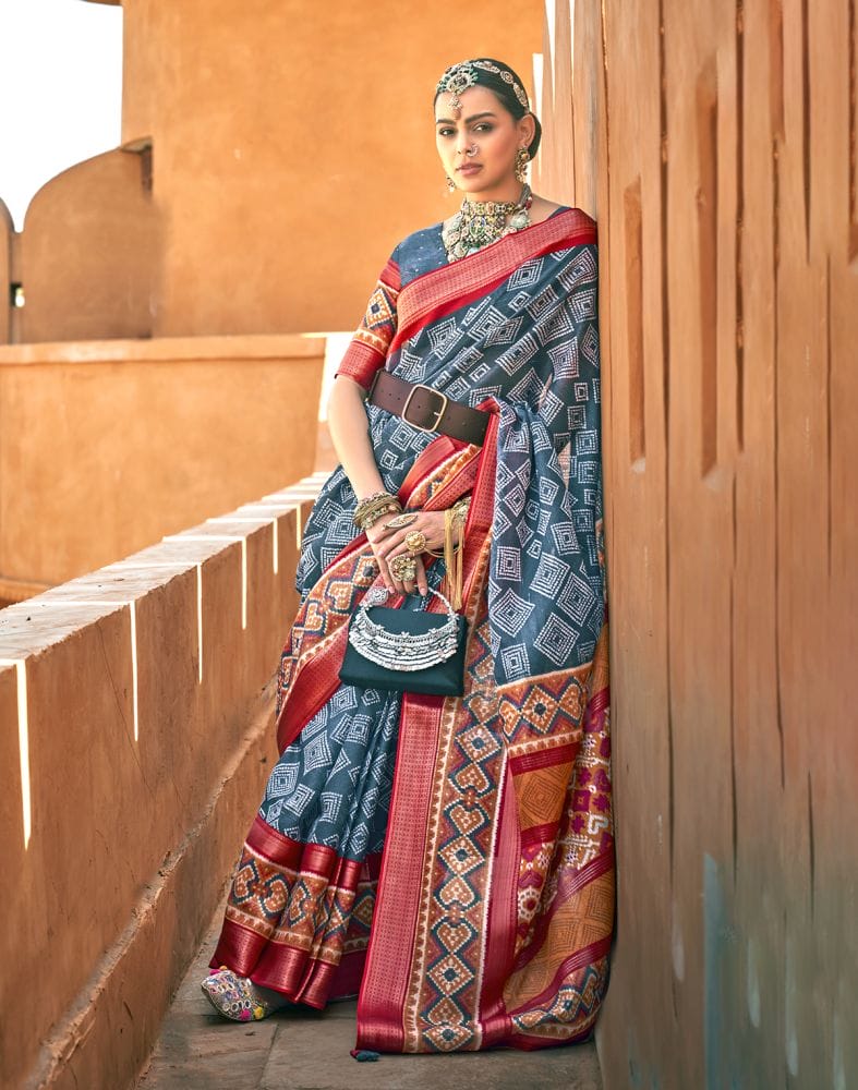 Grey Geometric Cotton Silk Fancy Saree