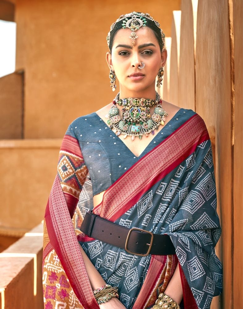 Grey Geometric Cotton Silk Fancy Saree