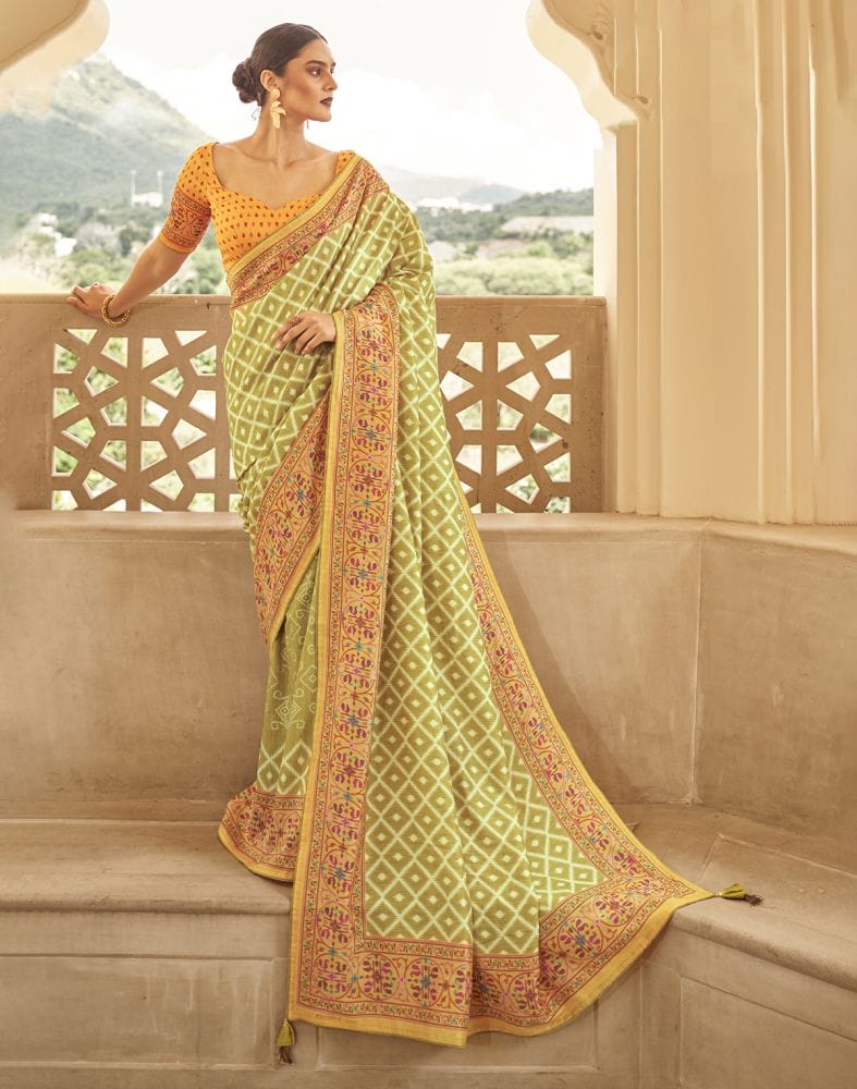 Mehendi Green Geometric Dola Silk Saree