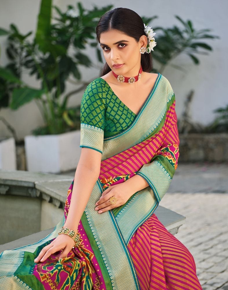 Exclusive Magenta Striped Pattern Brasso Saree