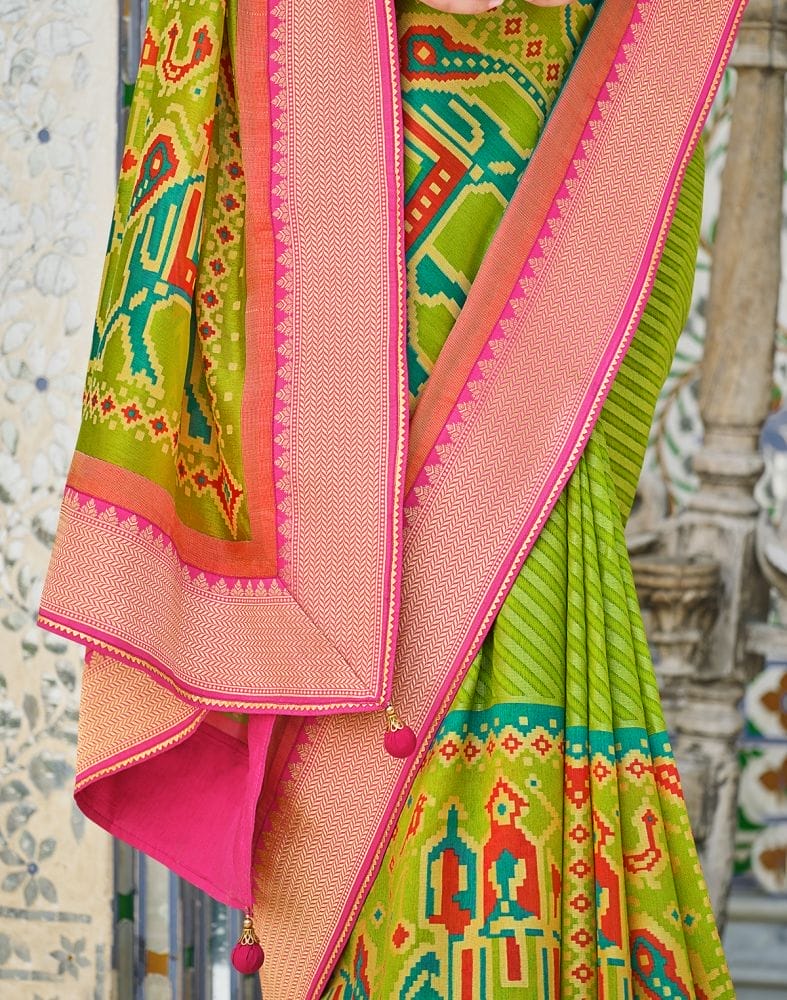 Light Parrot Green Striped Brasso Saree