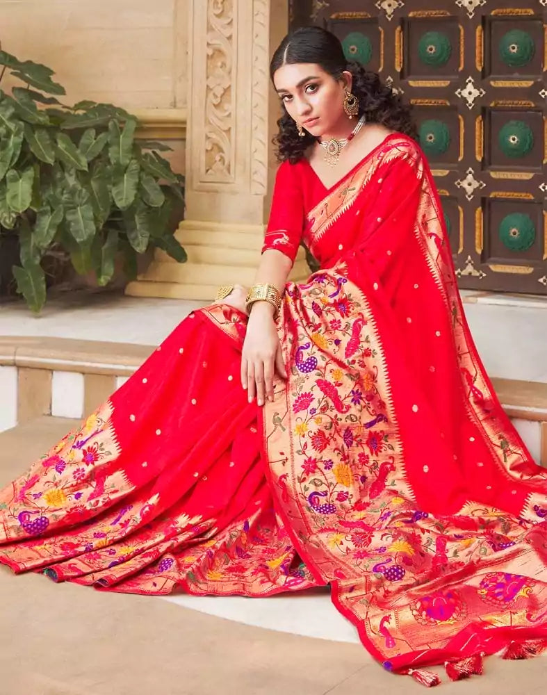 Red Coloured Plain Banaras Fancy Saree