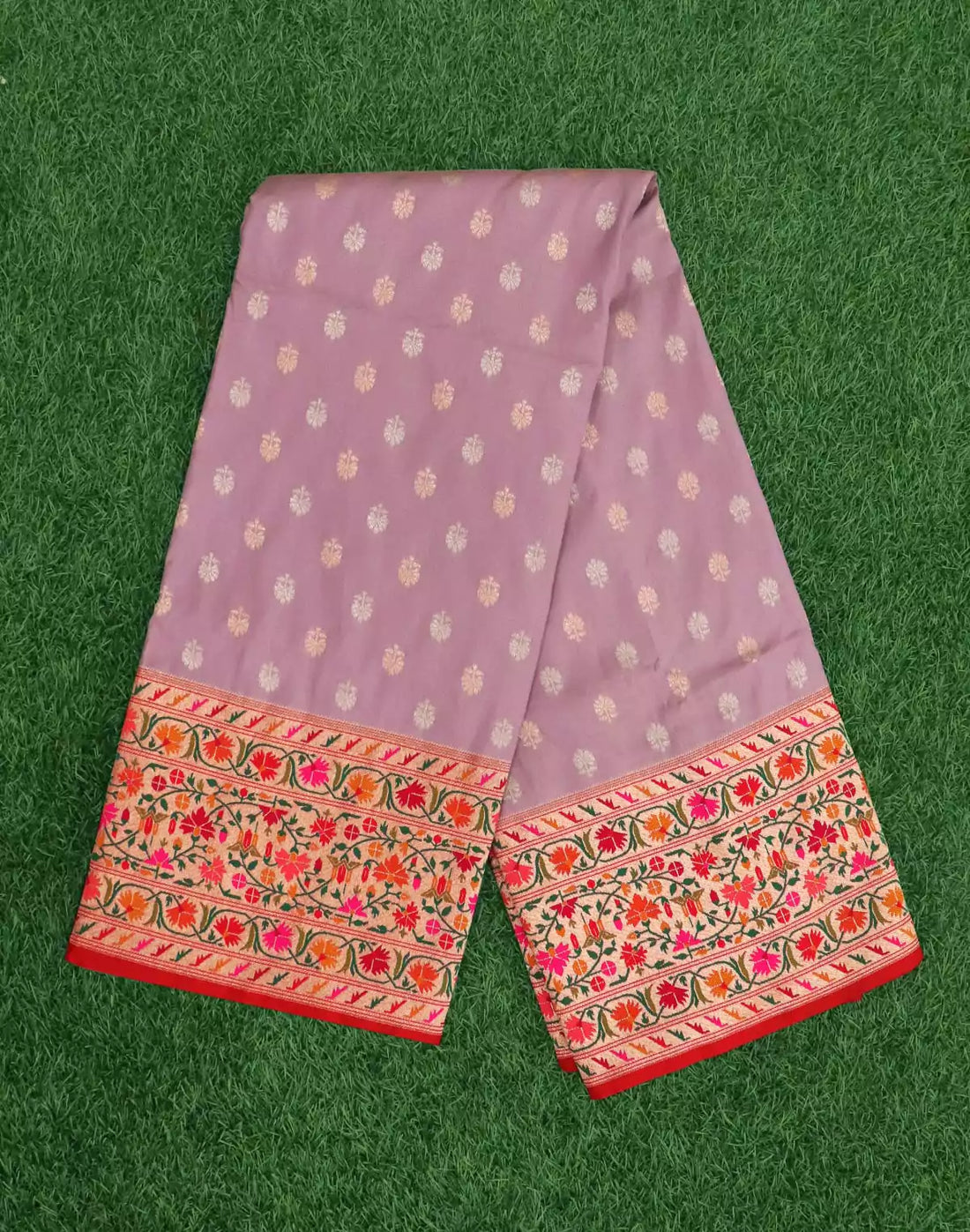 Lavender Coloured Banaras Paithani Border Saree
